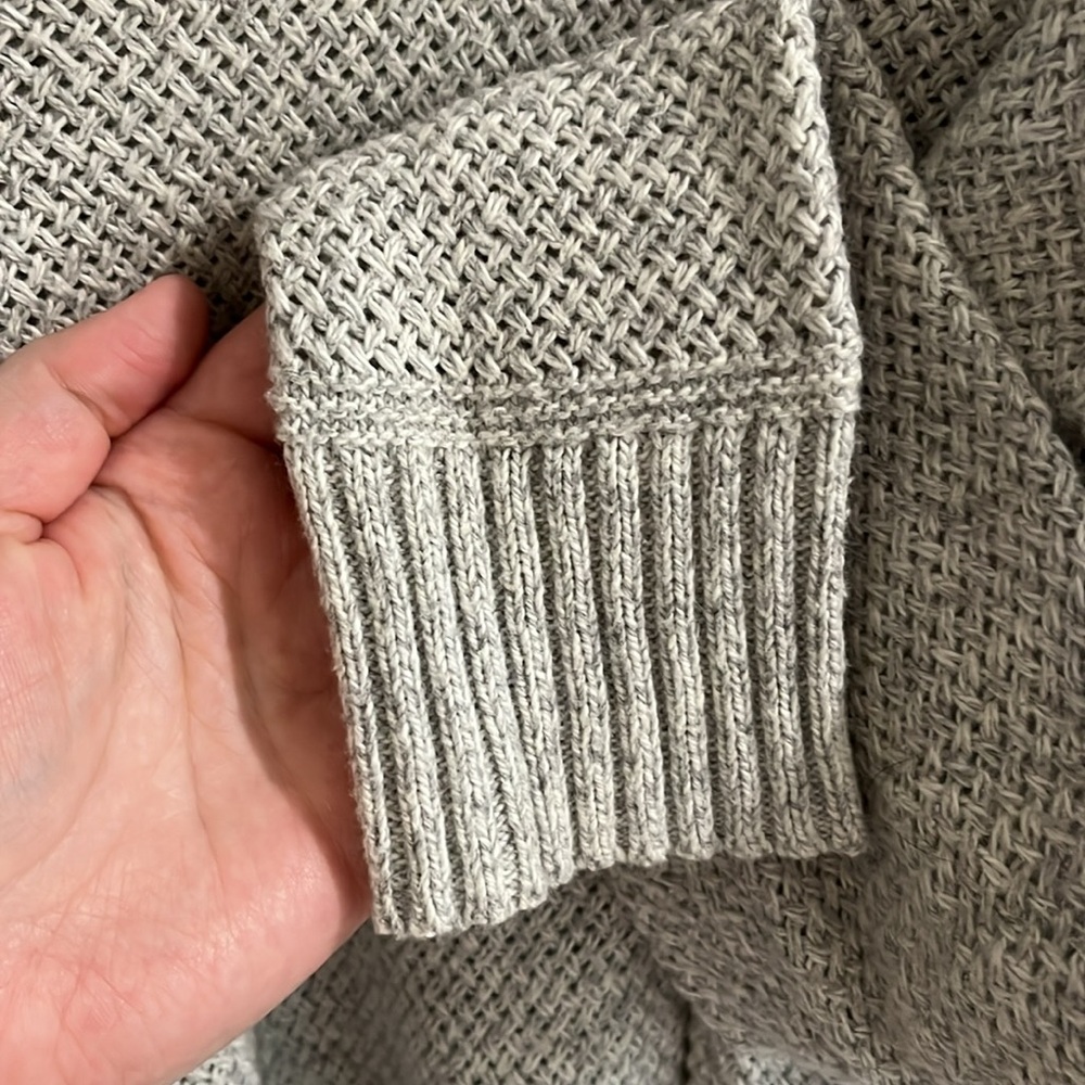 Gray Sweater - Picture 4 of 6